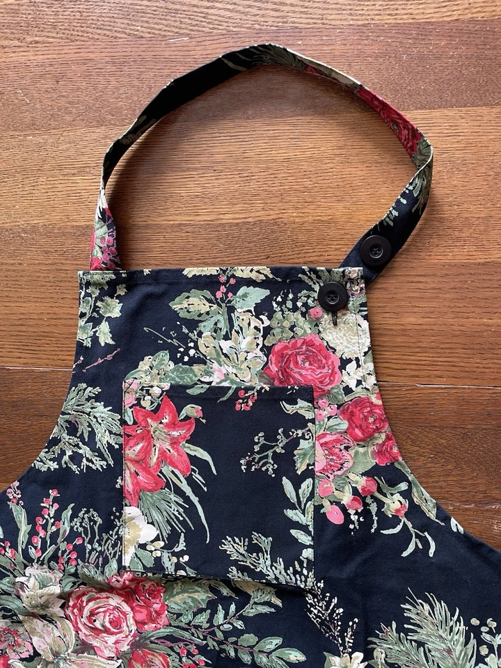 April Cornell Merry Black Apron Red & Ivory Floral One Size Cotton - Image 2 of 4