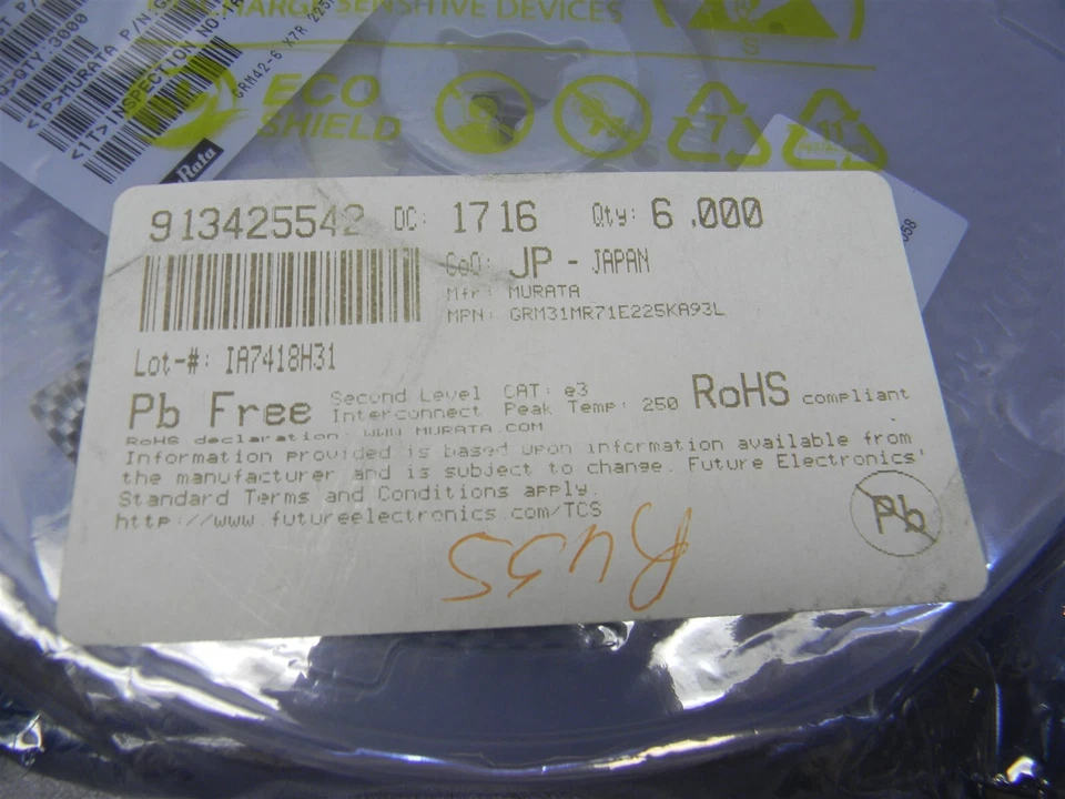 Carretes condensadores cerámicos Murata Electronics GRM31MR71E225KA93L de 6000 Foto 2 de 4