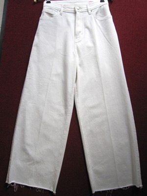 s Oliver Frayed  Distressed Denim Jeans Knöchellang 40 offwhite NEU