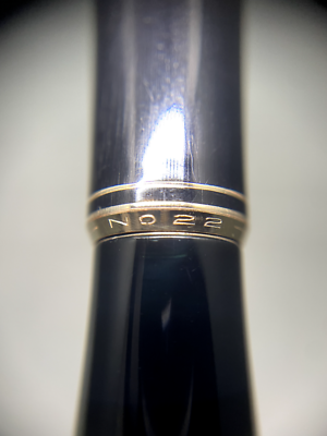 MONTBLANC No.22 Black GT Vintage Piston-filler Fountain Pen 14C