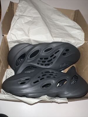 adidas Yeezy Foam Runner 'Carbon' Size UK/US 8 EU 42 IG5349