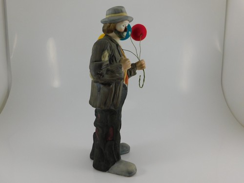 230/2038 THE EMMETT KELLY JR. COLLECTION - CLOWN W/ BALLOONS - 9"L x 3"W - Picture 2 of 4
