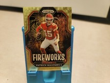 2022 Patrick Mahomes Prizm Gold Vinyl Fireworks 2/5 #F-2 C1207