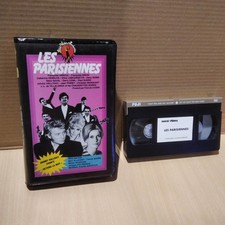 LES PARISIENNES - JOHNNY HALLYDAY - cassette vidéo film VHS