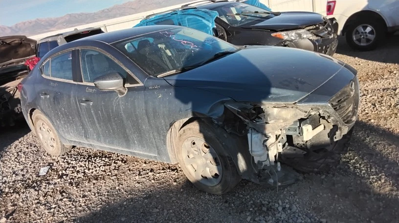 2014 Mazda Mazda 3 Automatic Transmission OEM 119K Miles - LKQ438006114 - Image 2 of 4