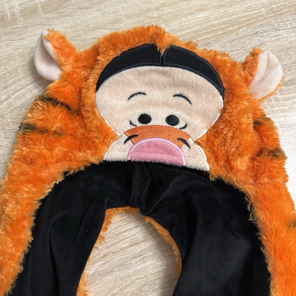 Sombrero de tigre de felpa de los parques de Disney bufanda guantes jóvenes raro retirado Winnie The Pooh Foto 2 de 4