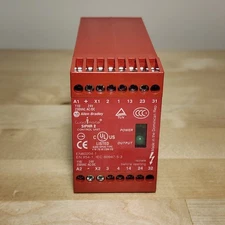 Allen-Bradley 440N-S32021 Safety Relay SIPHA 2