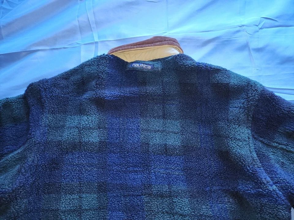 ВИНТАЖНЫЙ МУЖСКОЙ ЗЕЛЕНЫЙ КЛЕТЧАТЫЙ ФЛИСОВЫЙ ДВУСТОРОННИЙ ВЕЛЬВЕТ ЦВЕТА ХАКИ NAUTICA... - Изображение 4 из 4