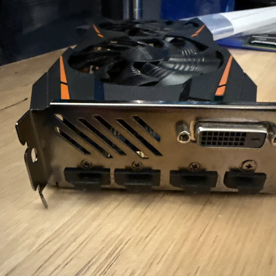 Gigabyte Rx480 8gb - Image 4 of 4