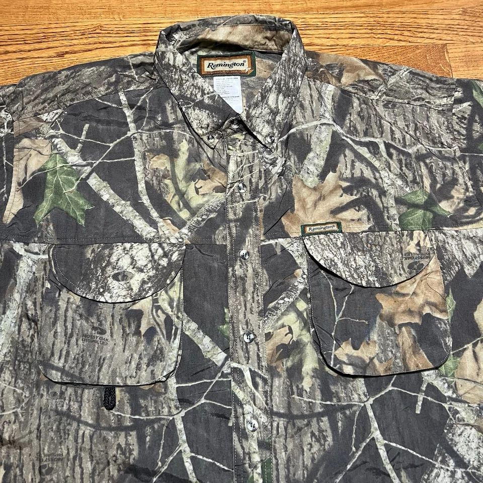 Remington Shirt Mens 2XL XXL Camo Hunting Outdoor Short Sleeve Pockets Realtree - Image 2 of 4