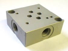 Rr Sp6sn-1xa-12 - Fluidyne Aluminum Sub Plate. Fits D03 Style Valves. 6 Orb Rr Sp6sn-1xa-12 - Fluidyne Aluminum Sub Plate. Fits D03 Style Valves. 6 Orb