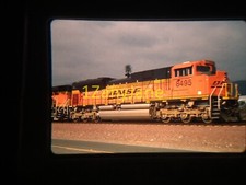 13020 VINTAGE Train Engine Photo 35mm Slide BNSF 8495 SD70ACe ONO CA 2-4-17