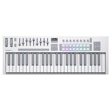 Novation Launchkey 49 MK4 White 49-Note USB Controller Keyboard