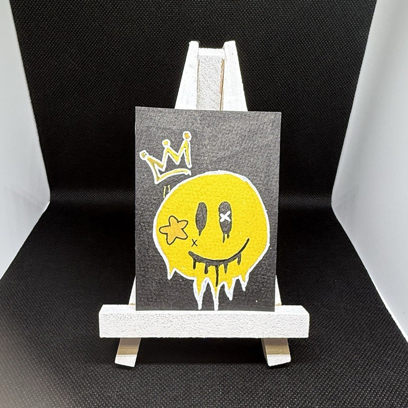 Original ACEO OOAK Cartoon Smiley Crown graffiti ￼ Drawing 2.5x3.5" ATC 