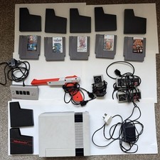Nintendo NES Console Bundle PAL Zapper Duck Hunt Four Score Games Spares/Repairs
