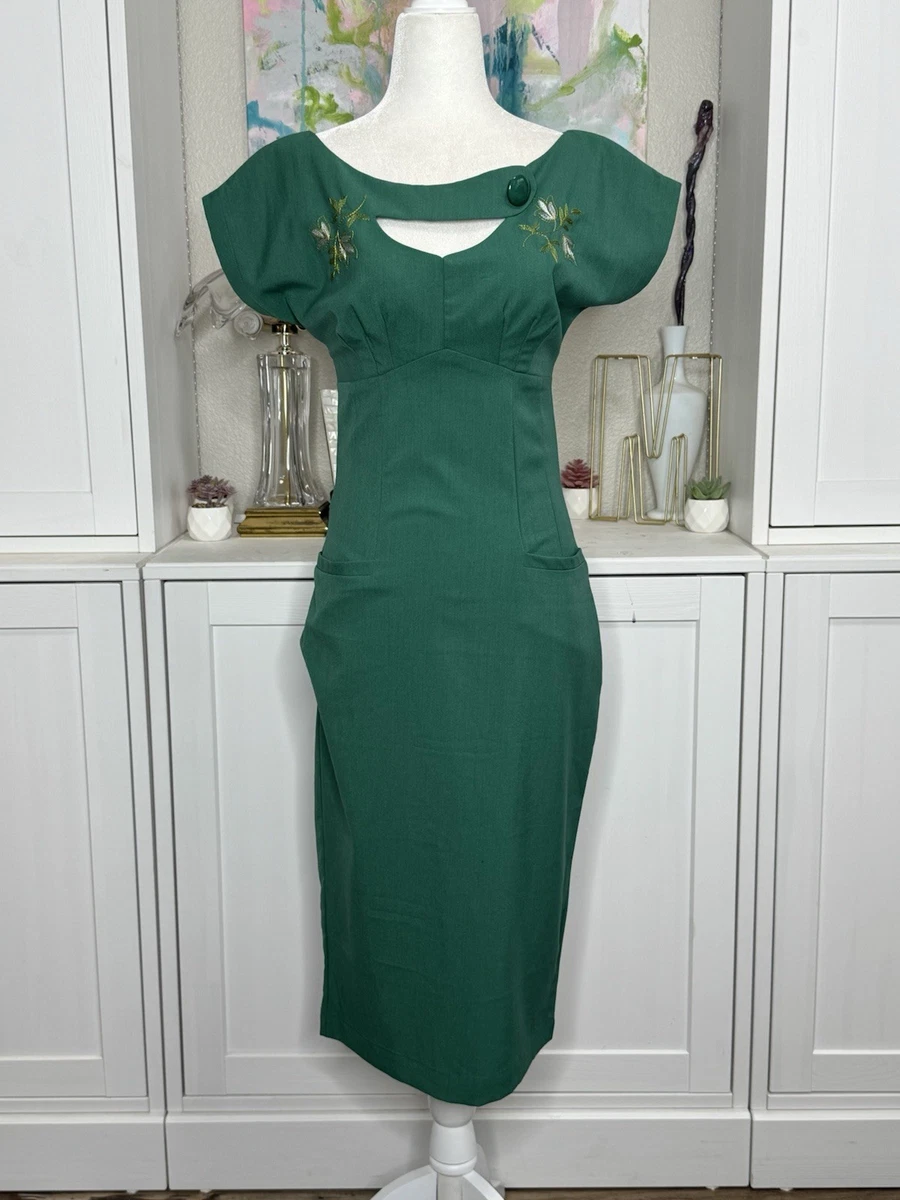 green emerald velvet dress Bettie Shoes by Bettie Page (5 Color Options) – Italy Direct main image 0