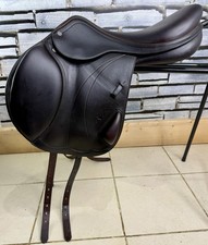 17 1/2” Wide (+2) Equipe Expression Monoflap Jump Saddle -Brown