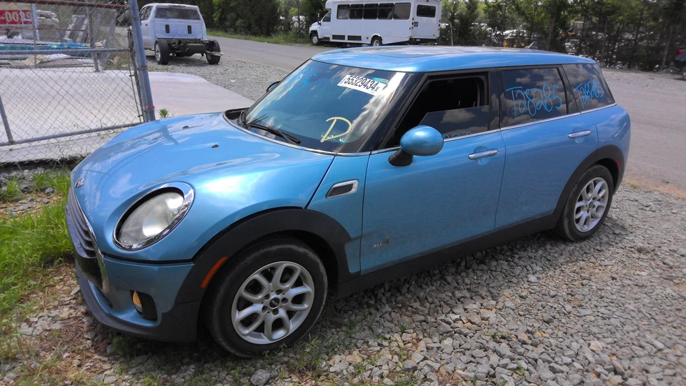 Fender MINI COOPER CLUBMAN Right 16 17 18 19 20 21 22 23 - Image 2 of 4