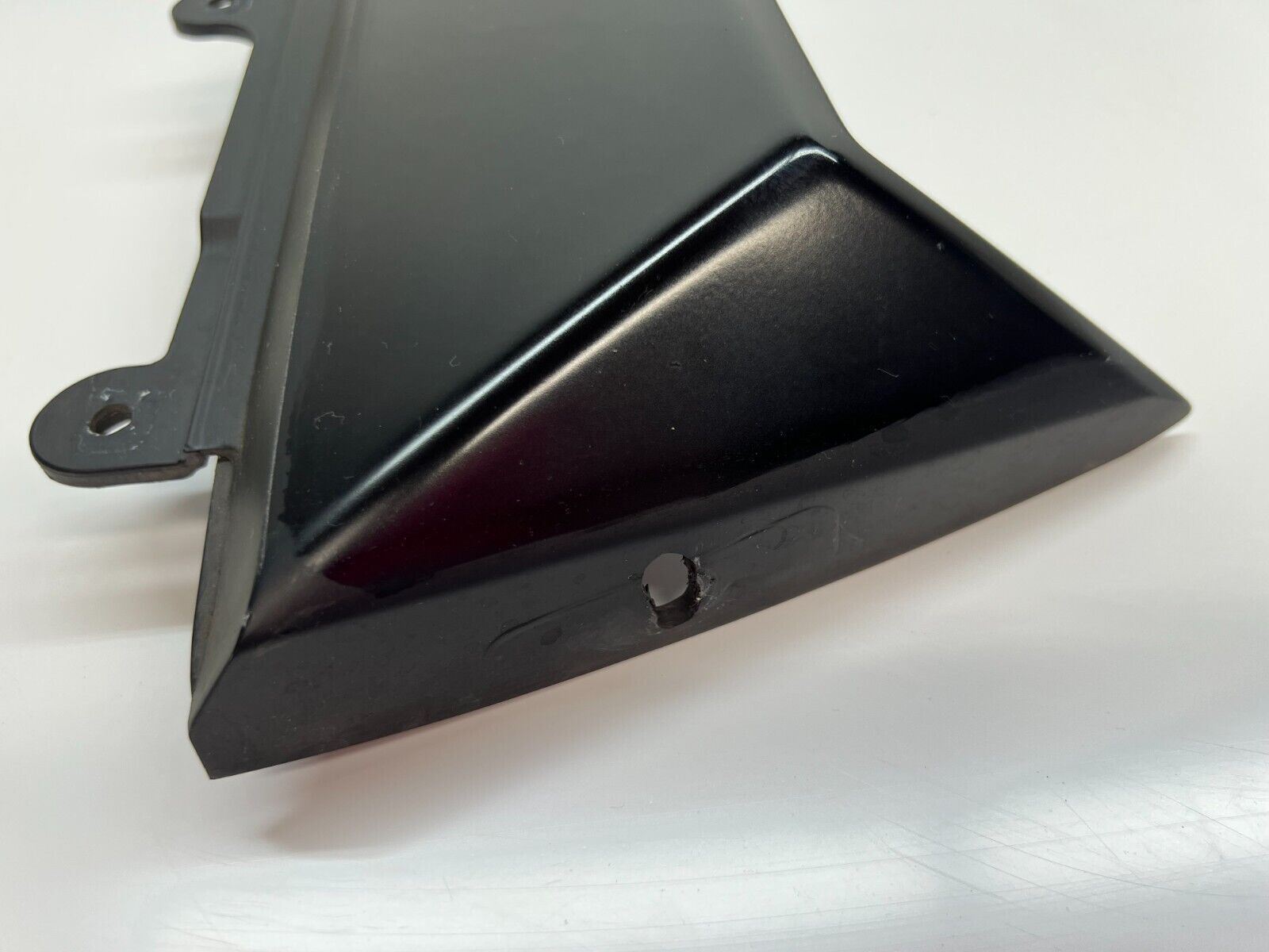 LAMBORGHINI AVENTADOR 700 720 DRIVER SIDE BUMPER FENDER TRIM OEM 470854775A