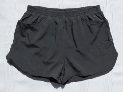 NEW STELLE Women s S Gray Ignite Featherweight 3  Running Shorts Pockets MINT