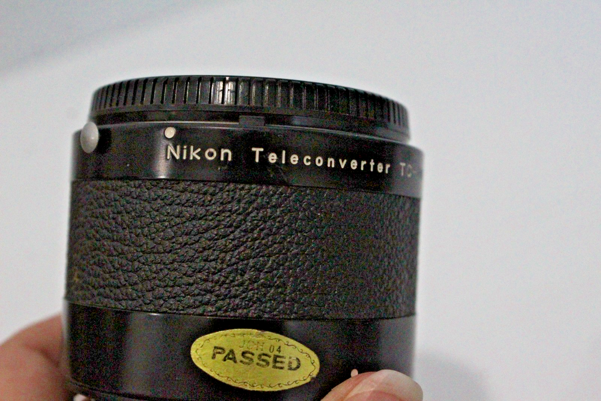 NikonTC-200 2x Teleconverter 2X TC200 | eBay