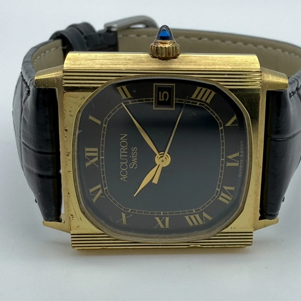 Vintage 1982 Men's ACCUTRON Bulova Swiss Quartz Gold Tone Watch, 30mm, Leather - Image 4 of 4