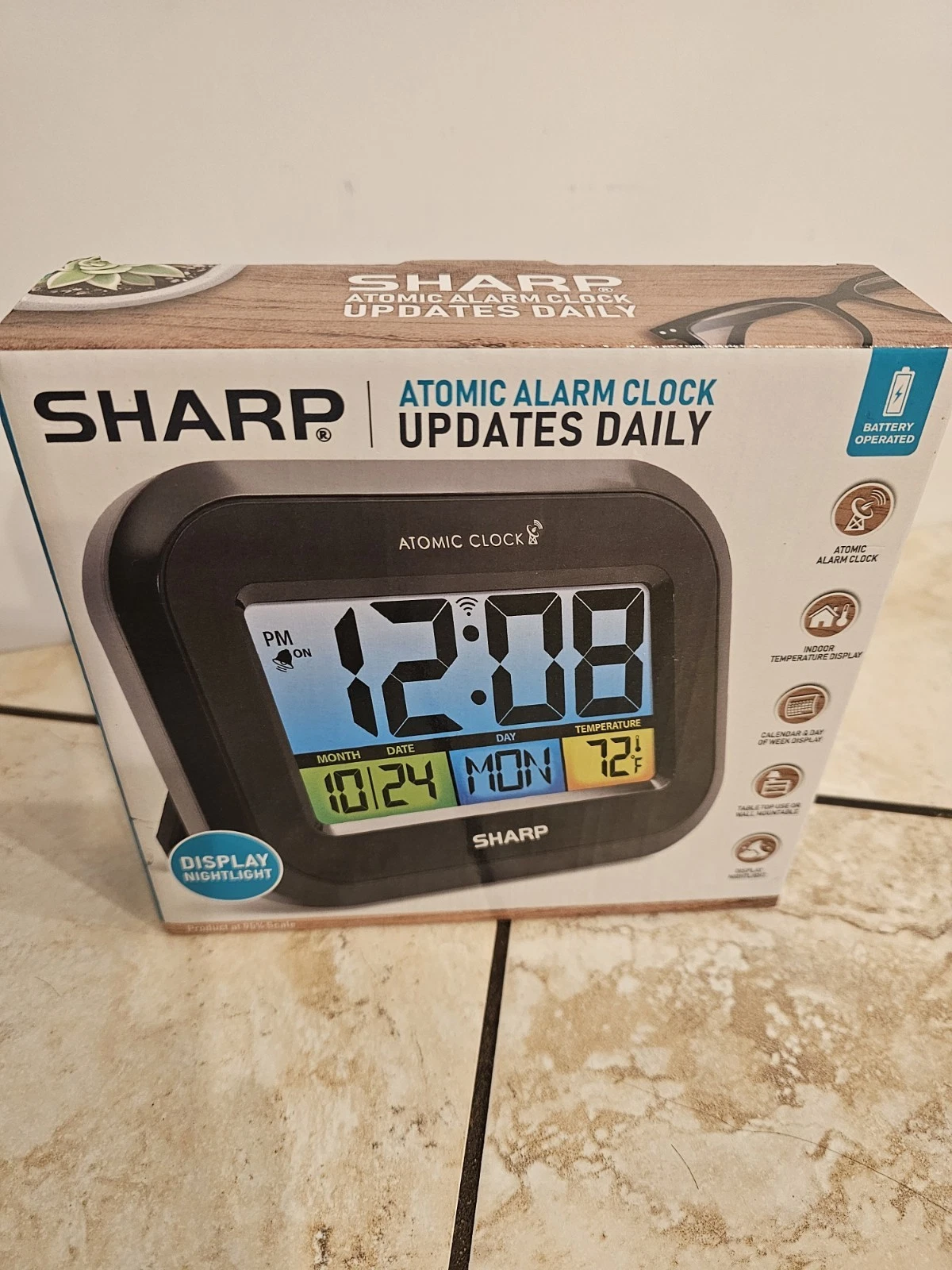 Sharp Atomic Alarm Clock - Thumbnail 2