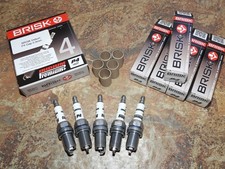 5x Candele di accensione BRISK P4 Super Iridium adatte a: Volvo XC90 - 2.5t - dal 2002 al 2014