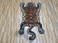 Hand Tufted Tibetan Tiger Shaped Rug – Brown Animal Skin Wool Area Carpet, Kids