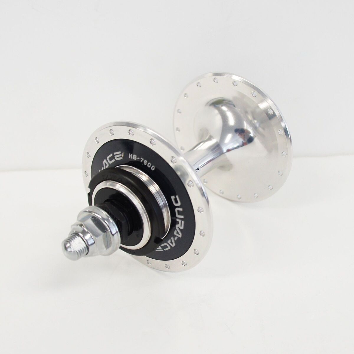 Shimano DURA-ACE TRACK HB-7600 36H (NJS, Single , 8mm) Rear Shimano DURA-ACE TRACK HB-7600 36H (NJS, Single , 8mm) Rear
