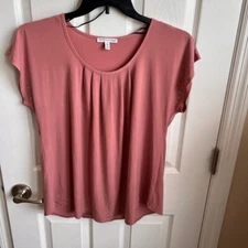 Notations Studded Top Pleated Front Short Sleeve Casual Blouse Size PM