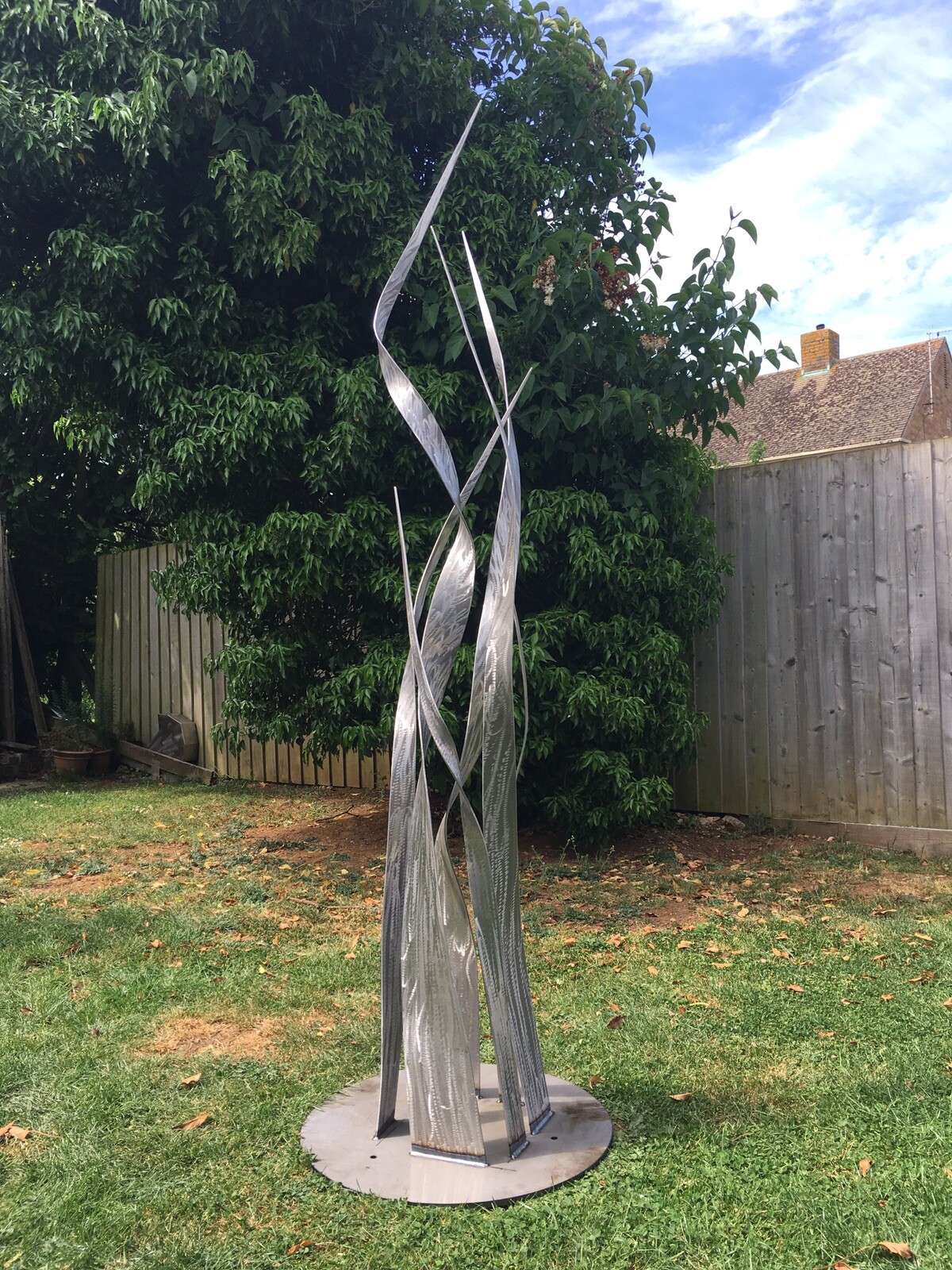 large metal garden sculptures eBay