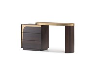 Eleganter Brauner Schminktisch Aus Holz Mit Spiegel Und Modernem
