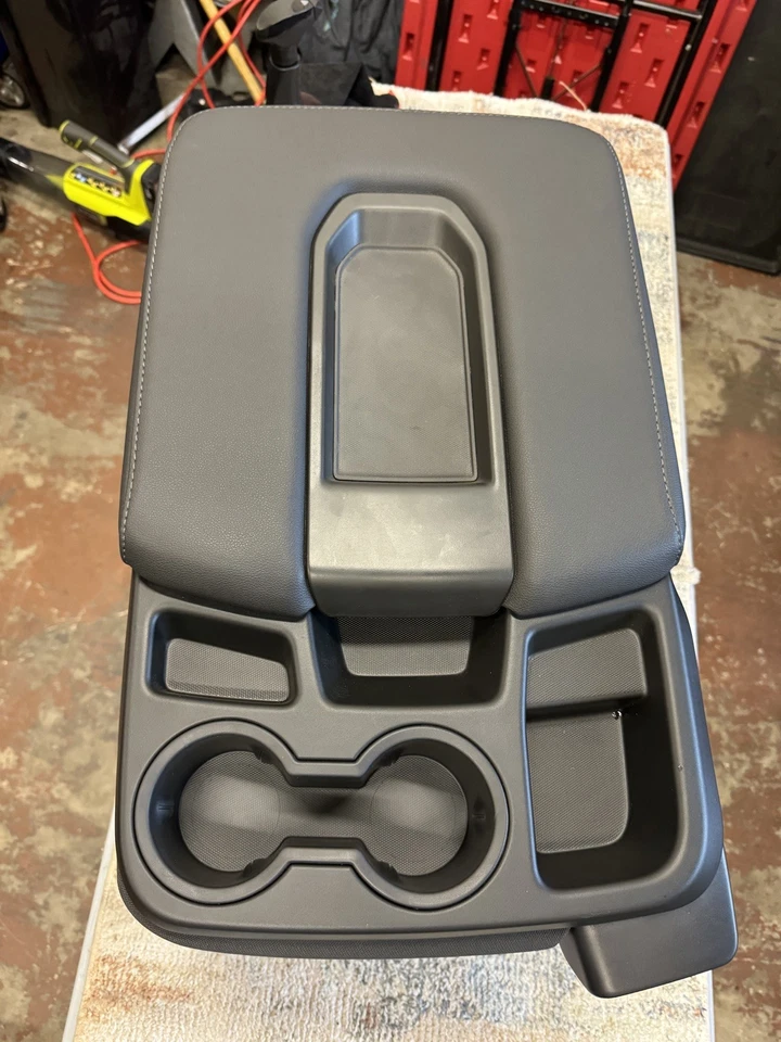 Chevy Silverado/Tahoe GMC Sierra 2019-25 asiento de salto con techo, parte inferior y ventilaciones Foto 2 de 4