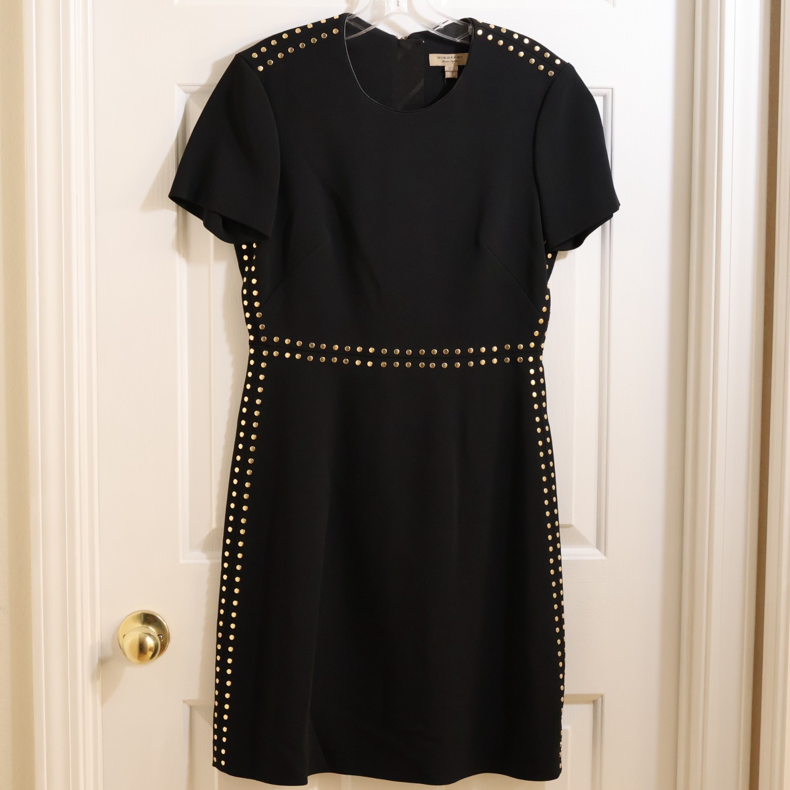 Burberry viscose lamb leather short sleeve dress with flat studs US 6 / M