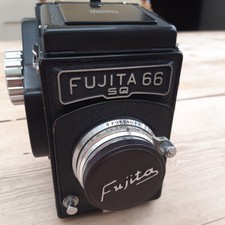 Fujita 66 SQ TLR 120 film camera w. Fujita 3.5/80mm lens NOTTESTED