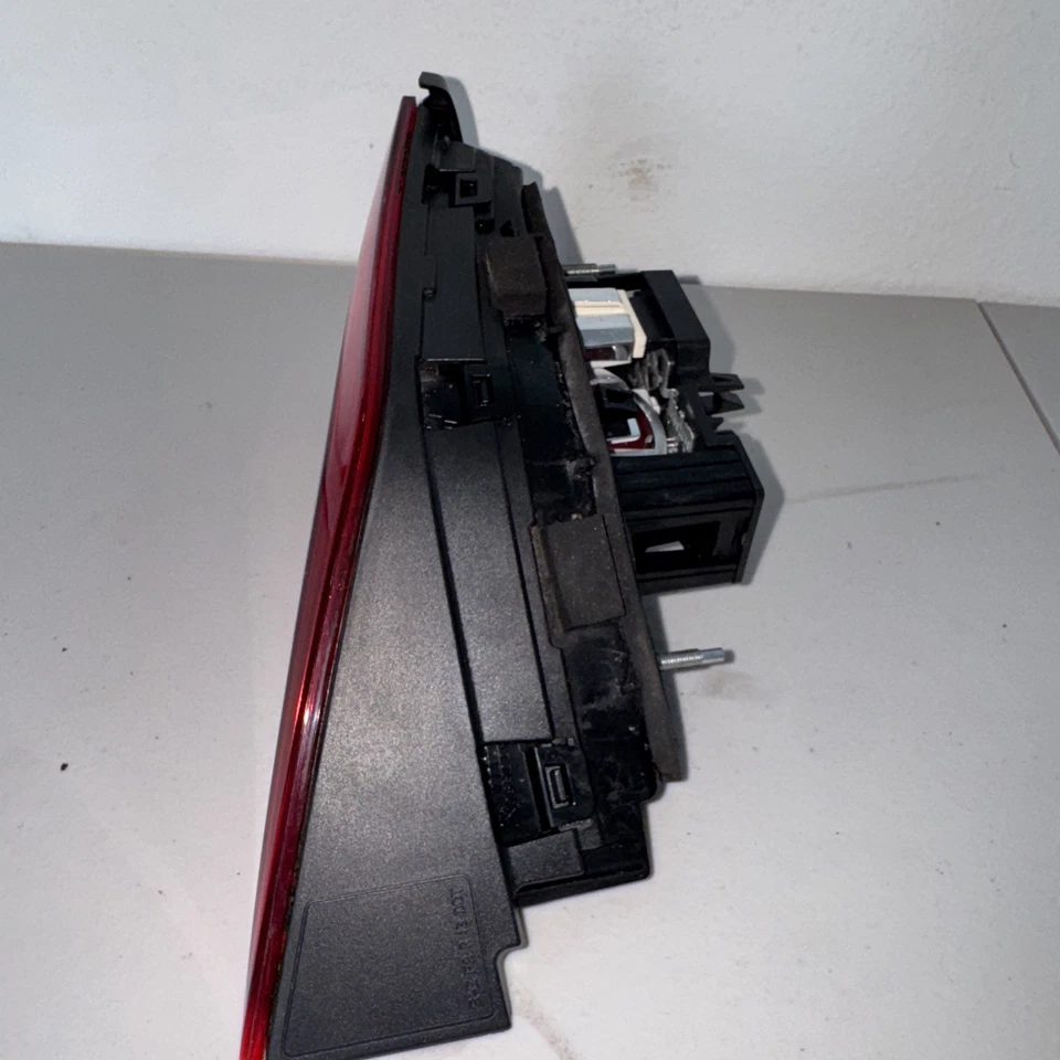 2015 2016 Audi A3 S3 Passenger Right Trunk Tail Light 8V5945094J OEM - Image 2 of 4