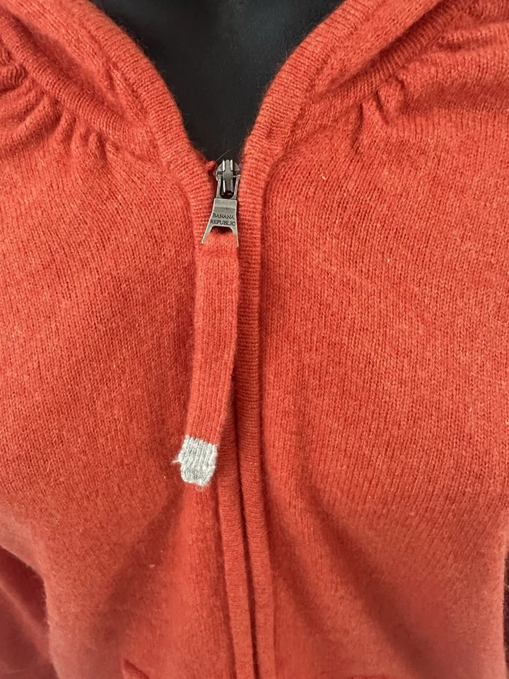 Moletom com capuz feminino laranja 100% cashmere zíper completo com bolsos - Imagem 3 de 4