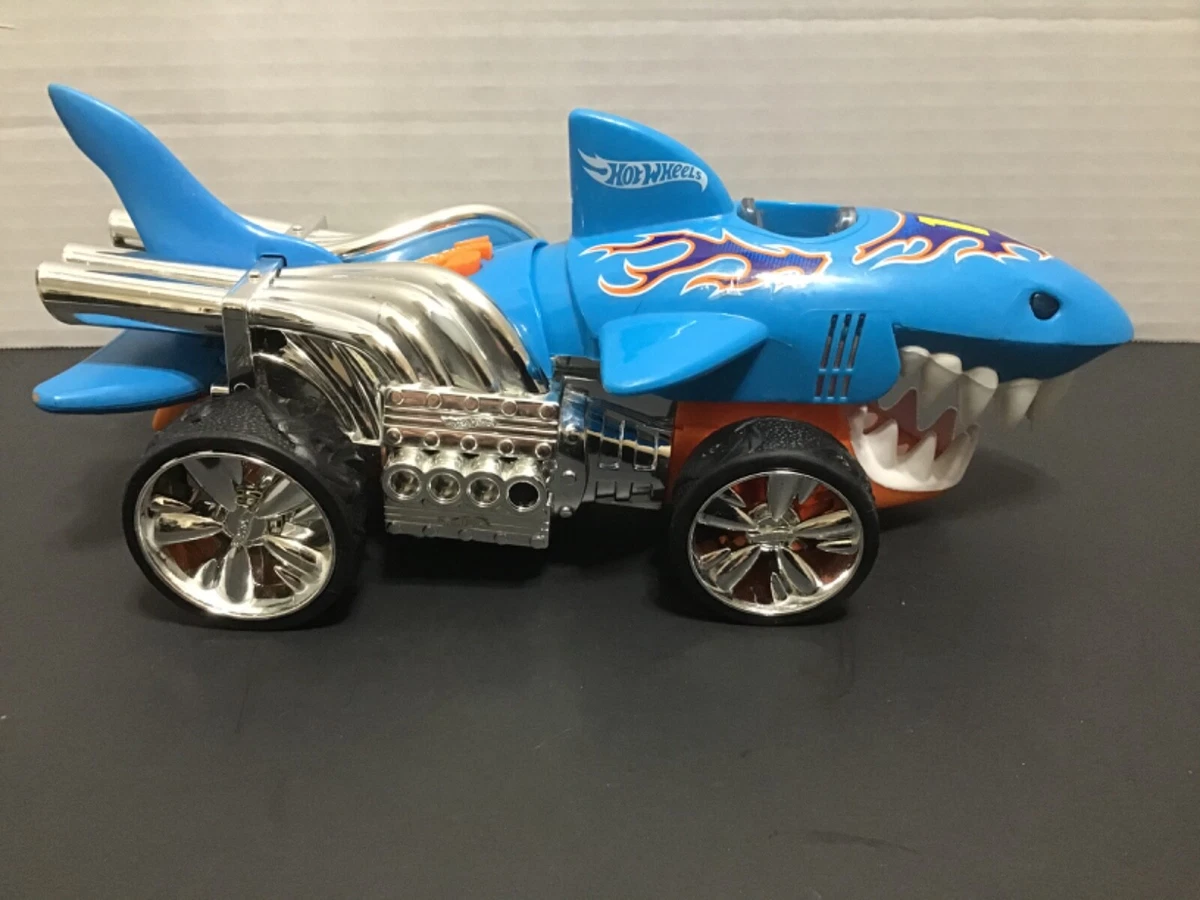 Hot Wheels Extreme Shark Cruiser Car Sounds 2016 Toy State Motion 9