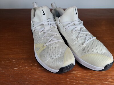 Nike Shoes Womens Size Metcon Flyknit Training Sneakers AR5623-100  White