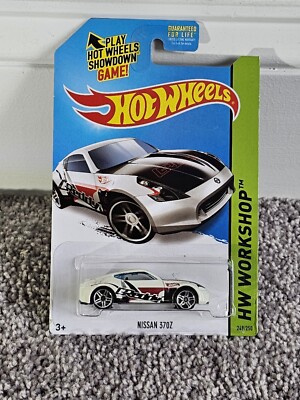 2013 Hot Wheels Nissan 370Z Red In Package HW Workshop 249/250