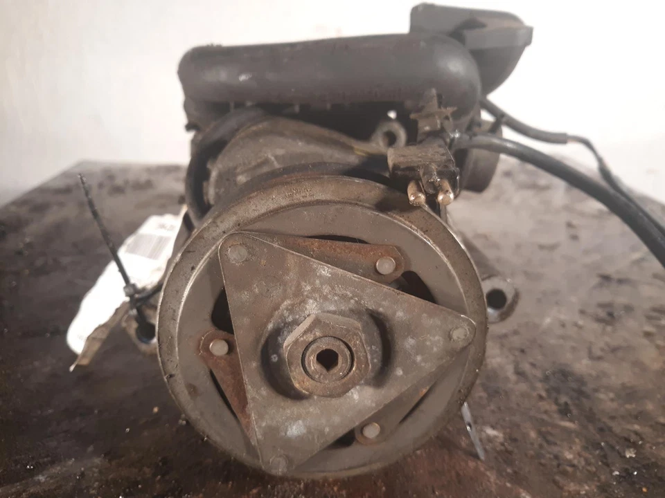 二手空调压缩机 适合:1995 梅赛德斯-奔驰 s 级 124 型 400E Grad — 第 2/3 张图片