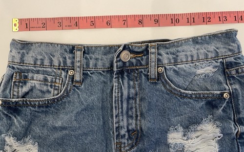 Forever 21 Contemporary Cutoff Denim Skirt Raw Hem Size 25 Distressed Style - Picture 5 of 5