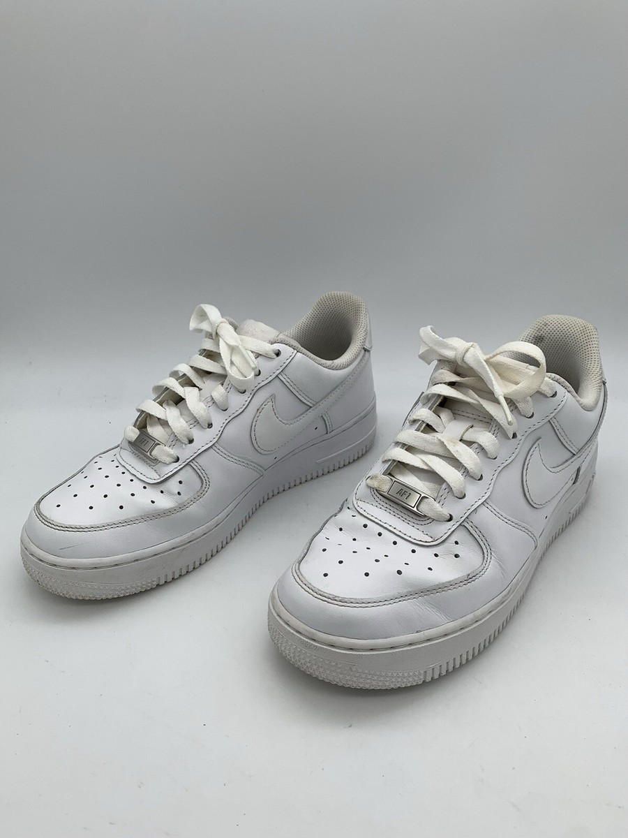 Nike Air Force 1 Sneakers Women Size 7.5 Triple White