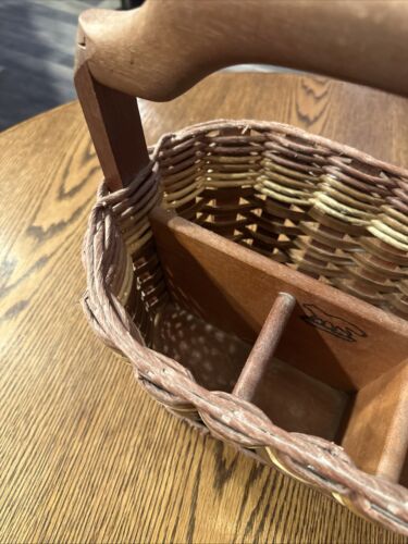 Vintage Foxcreek Divided Picnic Basket - Picture 12 of 24