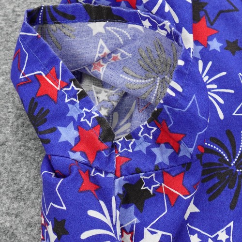 B Scrubs Top Womens M Blue Firework July 4th Festive Patriotic Pockets Nurse Vet - Picture 7 of 15