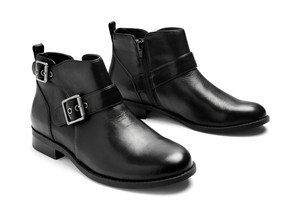 New in Box Vionic Country Logan Black Leather Ankle Boots Booties 6 M - $160 | eBay