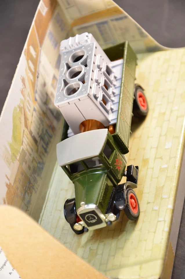 MATCHBOX MODELS OF YESTERYEAR 1932 MERCEDES BENZ L5 Y41 SCALA 1/69 DIE CAST - Immagine 2 di 4