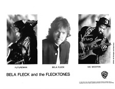 * VICTOR WOOTEN * signed 8x10 photo * FLECKTONES * WOOTEN BROTHERS * 10 * VICTOR WOOTEN * signed 8x10 photo * FLECKTONES * WOOTEN BROTHERS * 10