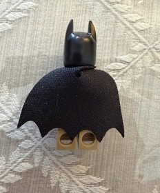 LEGO Batman sh288 Desert Tan Suit Cape Minifigure 76056 Ra's al Ghul